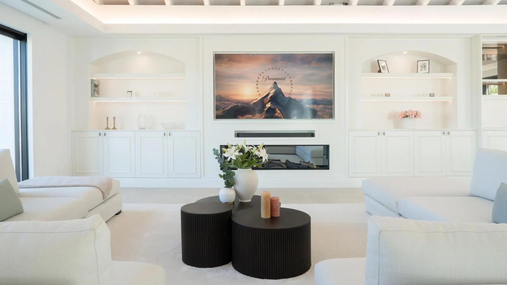 Exquisite 5 Bdrm Luxury Villa W Gym, Bbq, And Pool Marbella 0*,  España