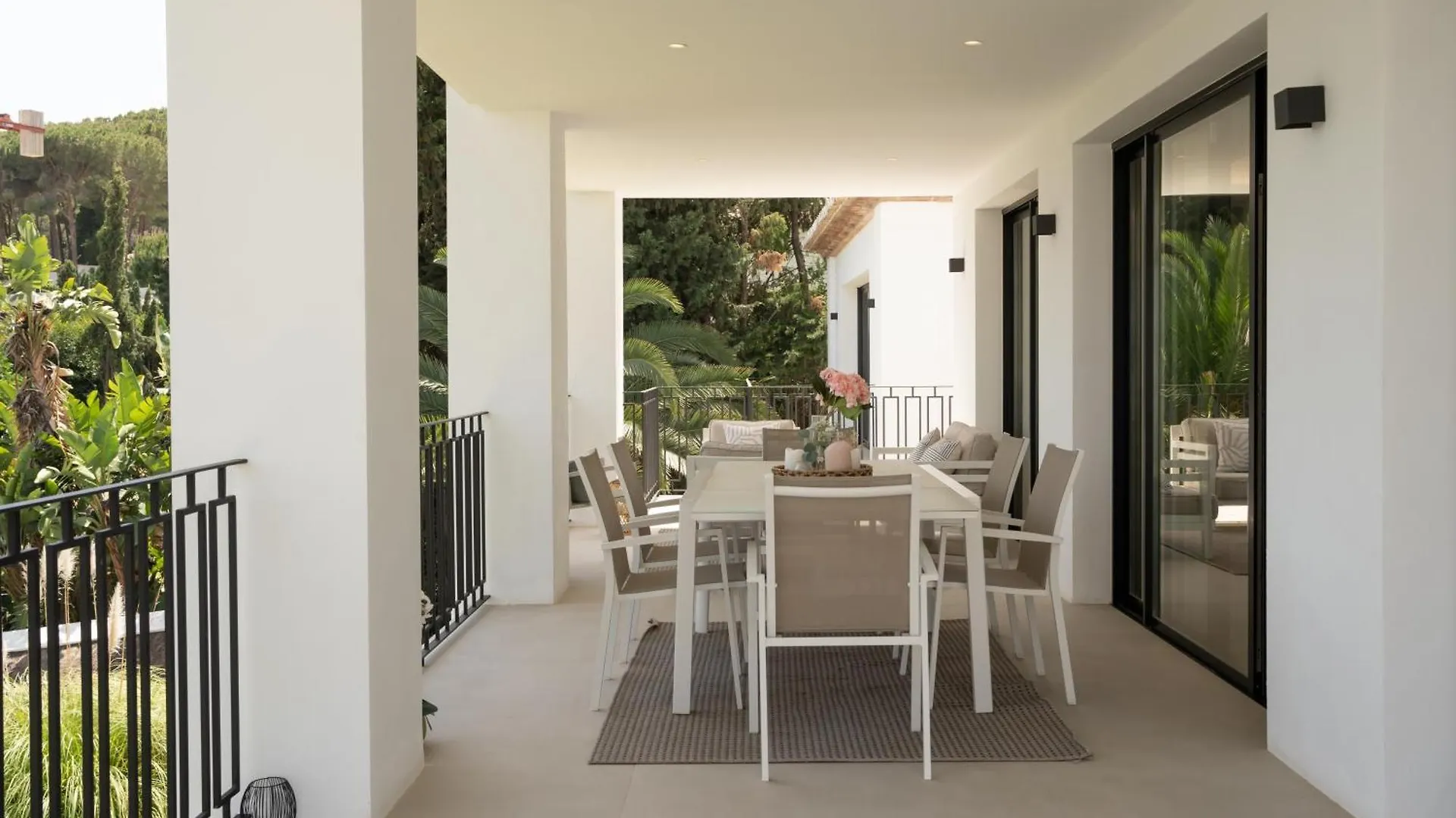 Apartamento Exquisite 5 Bdrm Luxury Villa W Gym, Bbq, And Pool Marbella