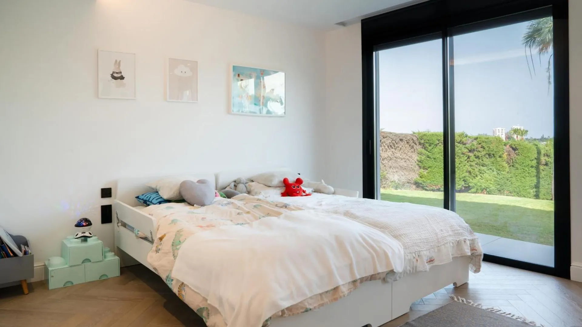 Exquisite 5 Bdrm Luxury Villa W Gym, Bbq, And Pool Marbella Apartamento